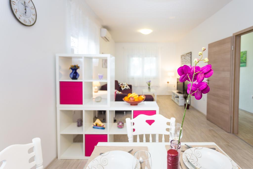 זאדאר Apartment Perunika מראה חיצוני תמונה