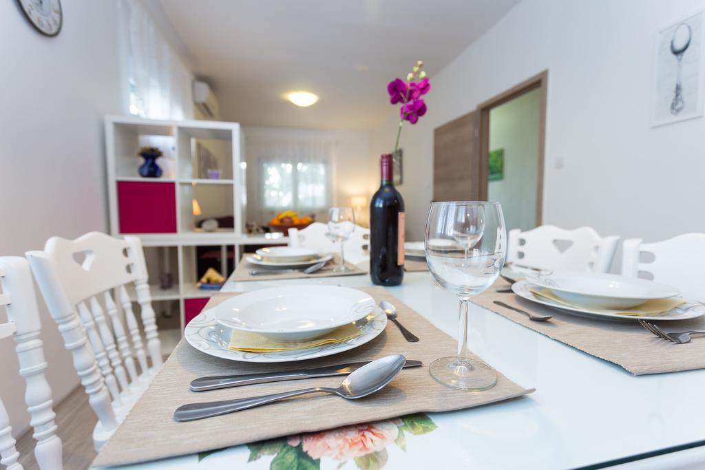 זאדאר Apartment Perunika מראה חיצוני תמונה