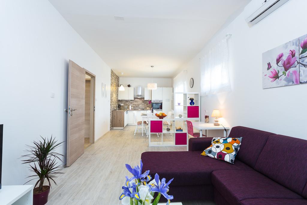 זאדאר Apartment Perunika מראה חיצוני תמונה