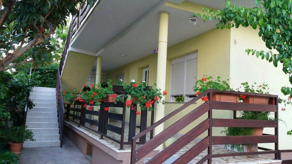 זאדאר Apartment Perunika מראה חיצוני תמונה